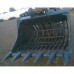 HITACHI 30 - 35 TON SIEVE BUCKET