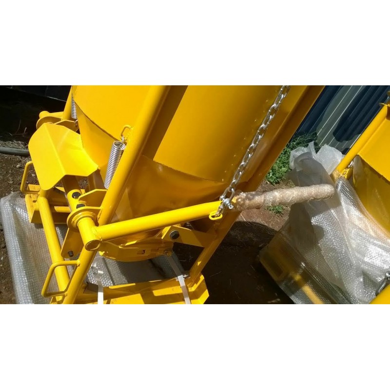 CONCRETE KIBBLE BUCKET 1/2 CUBIC METER